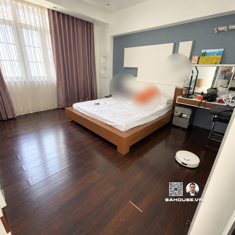 Bán Biệt Thự 25 Đường Số 9 KDC Him Lam Quận 7 – 150m², Có Hầm, Thang Máy, 5 Phòng Ngủ, Giá 45 Tỷ