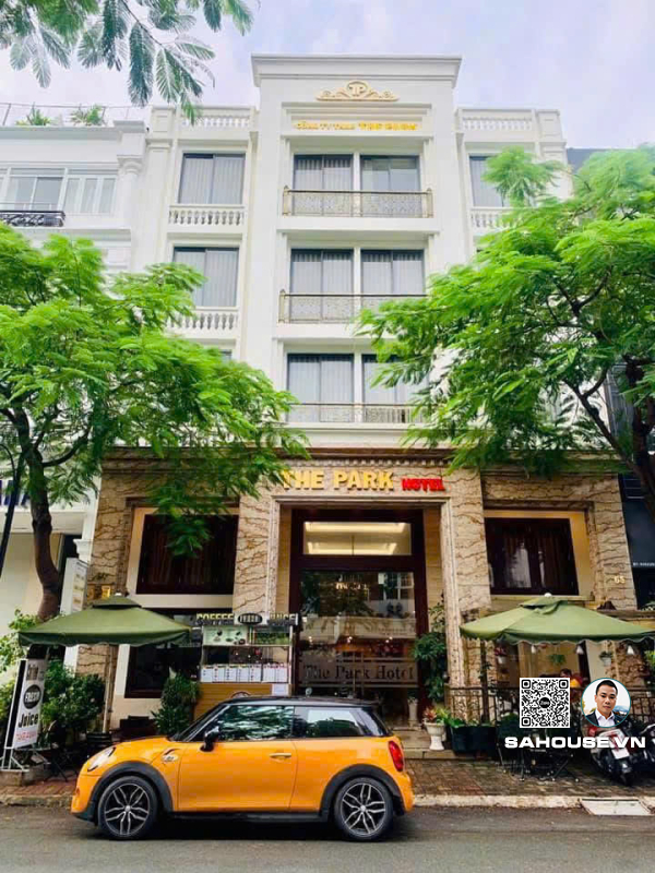 Bán Nhà Phố Đôi 66–68 Hưng Gia 2 Phú Mỹ Hưng – 222m², 14 Phòng Ngủ, Có Hầm, Thang Máy, Giá 110 Tỷ