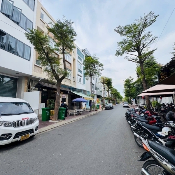 BÁN NHÀ PHỐ KINH DOANH HƯNG GIA – PHÚ MỸ HƯNG