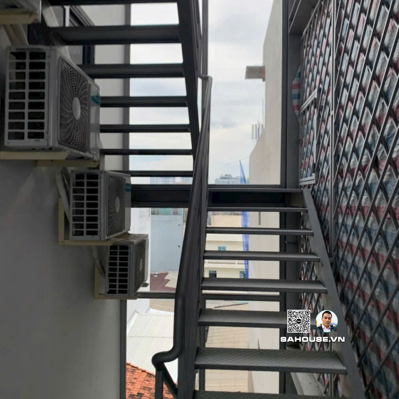 BÁN TÒA NHÀ 7 TẦNG - 172-174 Nguyễn Văn Linh QUẬN 7