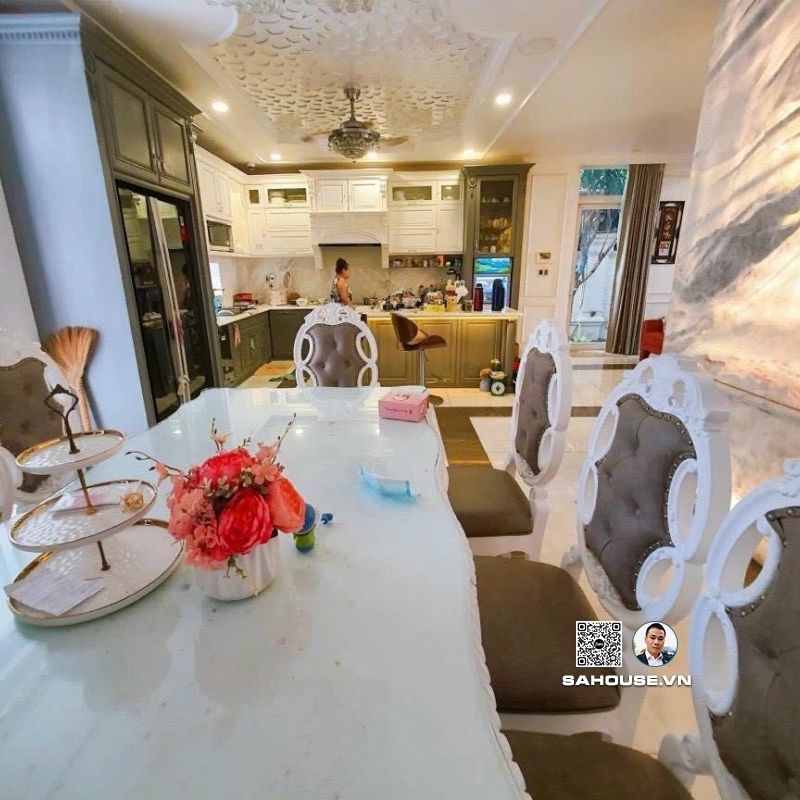 Bán Và Cho Thuê Biệt Thự 130 Mỹ Hưng Phú Mỹ Hưng – 318m², Full Nội Thất Cao Cấp, Giá Bán 130 Tỷ