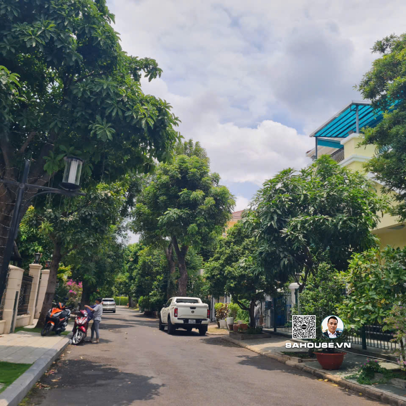 BIỆT THỰ TỨ LẬP GÓC 2 MẶT TIỀN – Phú Mỹ Hưng – KHÔNG GIAN SỐNG ĐẲNG CẤP