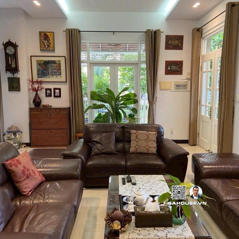 Cho Thuê Biệt Thự Mỹ Thái 3 Phú Mỹ Hưng – Căn Góc Công Viên, 180m²