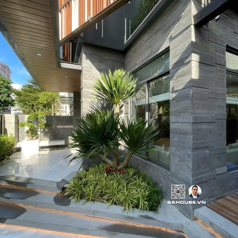 Cho Thuê Biệt Thự Song Lập 110 Mỹ Hưng Phú Mỹ Hưng – 157,7m², 6 Phòng Ngủ, Sân Vườn Rộng, Full Nội Thất, Giá 5.000 USD/Tháng