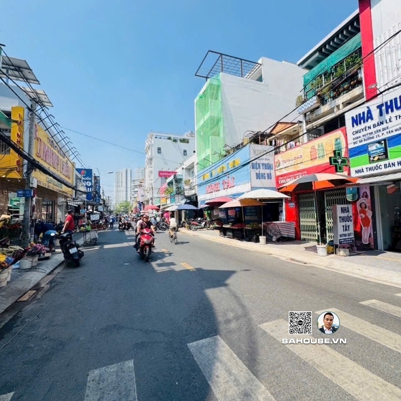 MẶT TIỀN NGAY CHỢ TÂN QUY – NGANG 7.6M – CÓ DÒNG TIỀN SẴN