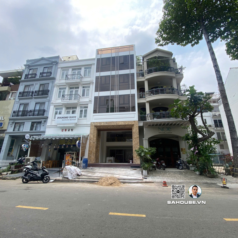 NHÀ PHỐ Phú Mỹ Hưng – HƯNG GIA 2 – THANG MÁY – GIÁ TỐT 